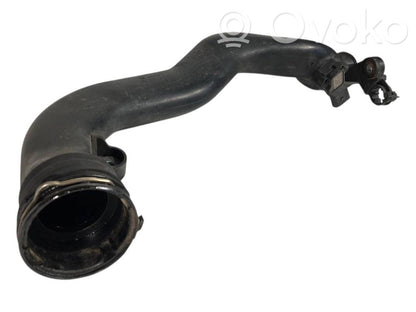 Interkūlera šļūtene (-es) / caurule (-es)