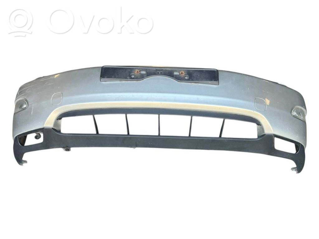 Priekšējais bamperis