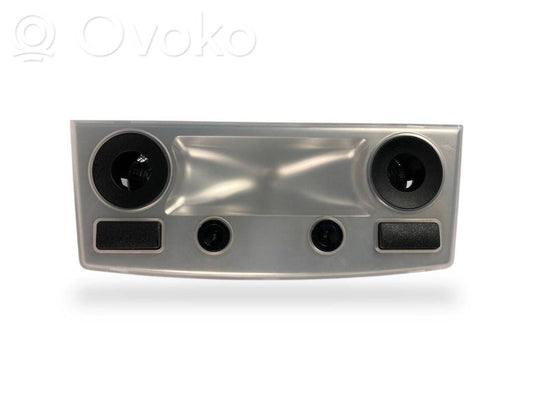 Aizmugurējo vietu apgaismojums