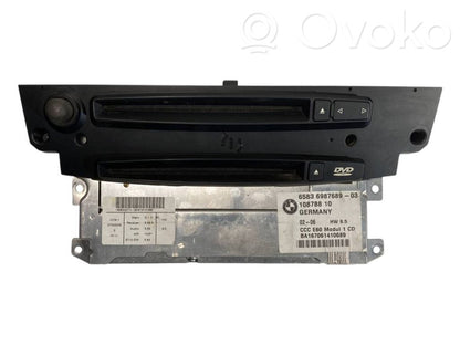 Radio / CD/DVD atskaņotājs / navigācija