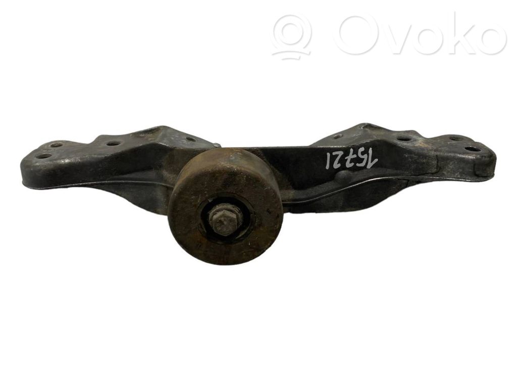 Transmission mounting bracket