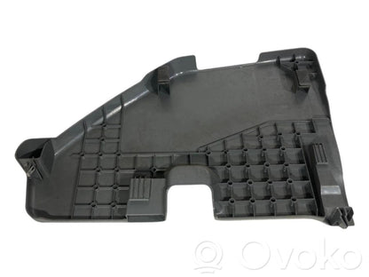 Cita veida bagāžnieka dekoratīvās apdares detaļa