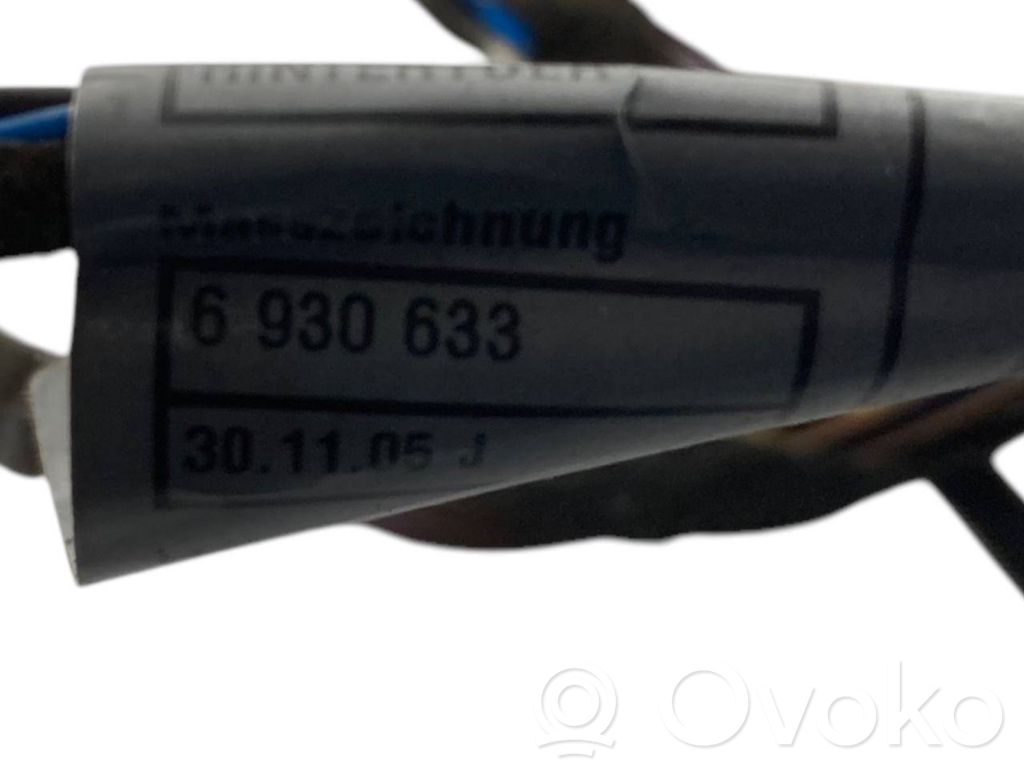 Aizmugurējo durvju vadu instalācija