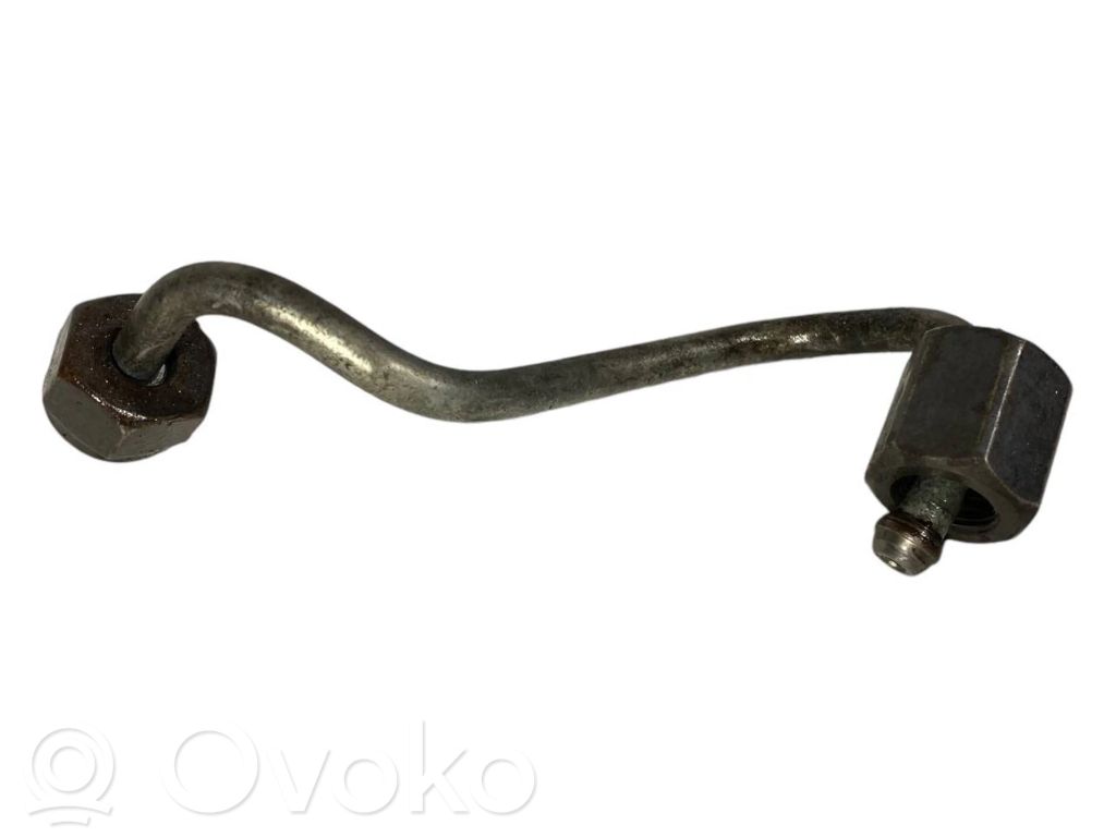 Degvielas caurulīte (-es)