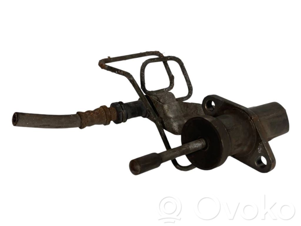 Galvenais sajūga cilindrs