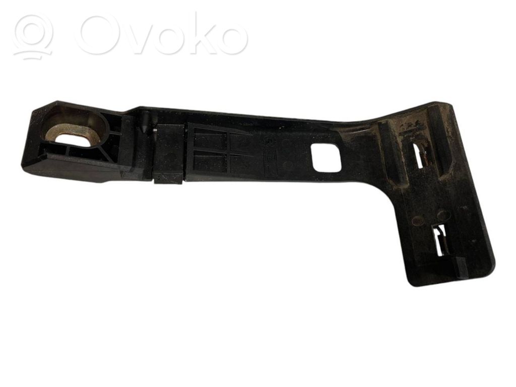 Akseleratora pedāļa turētājs