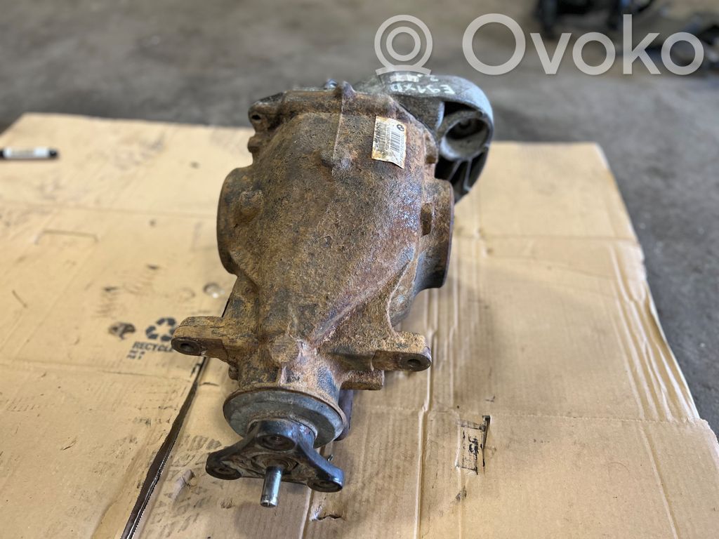 Aizmugurējais reduktors