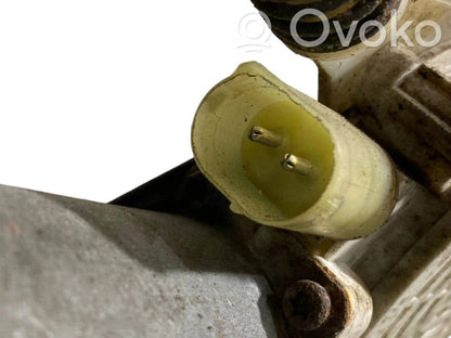 Priekšpusē elektriskā loga pacelšanas mehānisma komplekts