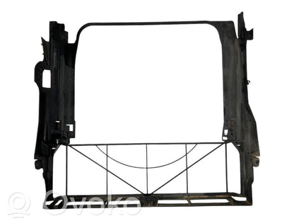 Radiator(s) holder/bracket