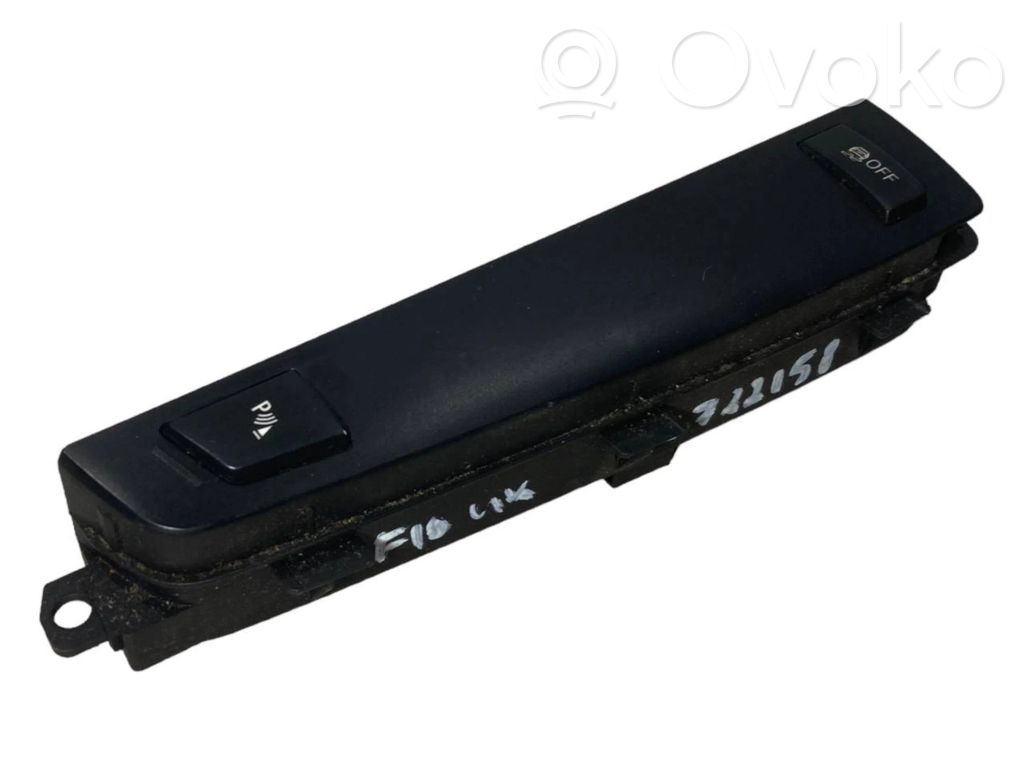ESP (Electronic Stability Program) switch