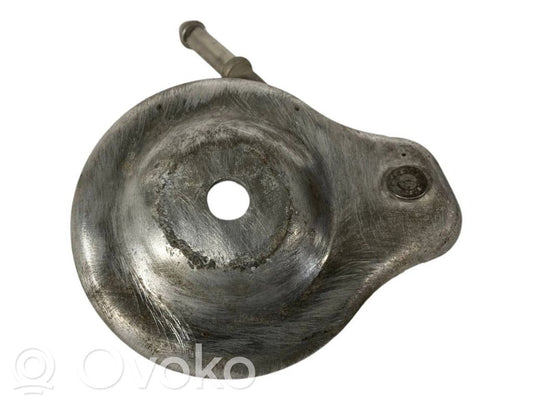 Izpūtēja turētājs