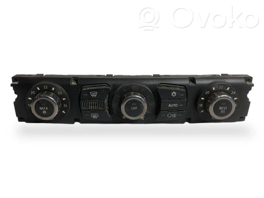Gaisa kondicioniera / klimata kontroles / salona apsildes vadības bloks (salonā)