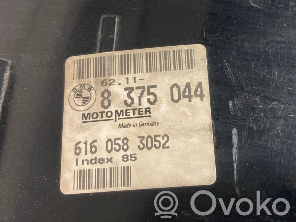 Spidometrs (instrumentu panelī)