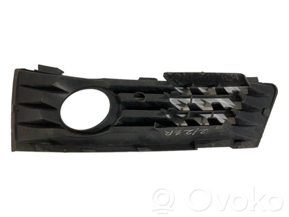 Pretmiglas luktura dekoratīvais režģis