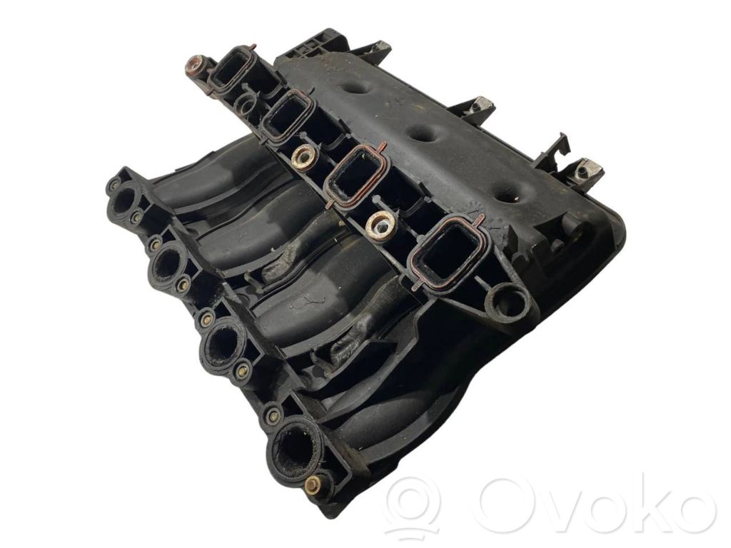 Впускной коллектор