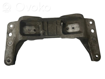 Transmission mounting bracket