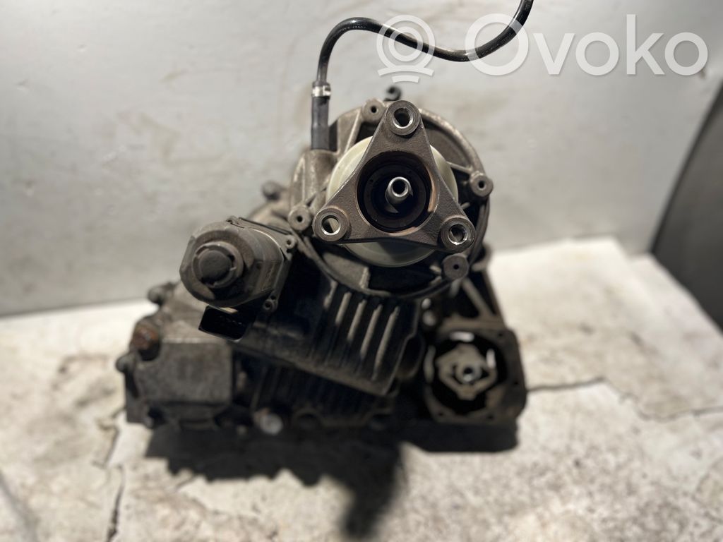 Pārnesumkārbas reduktors / razdatka