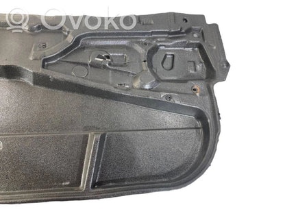 Cita veida priekšpusē durvju dekoratīvās apdares detaļa