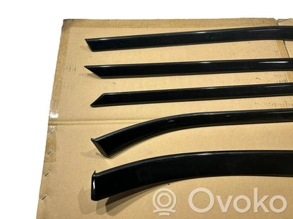 Cita veida salona detaļa