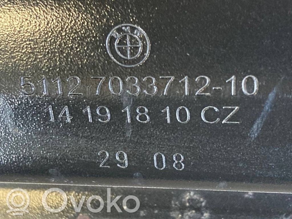 Aizmugurē bampera balka