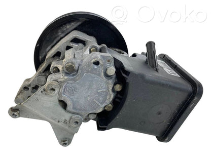 Насос гидроусилителя руля