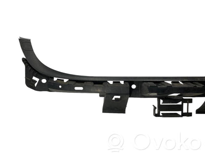 Rear bumper mounting bracket