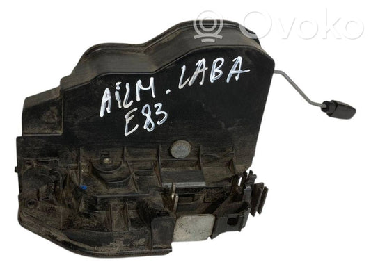 Aizmugurē slēdzene