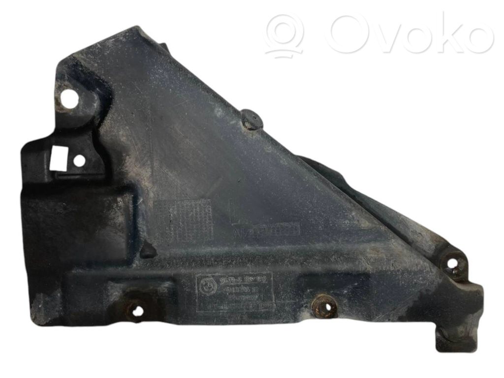 Dzinēja apakšas aizsargs (priekšdaļā)