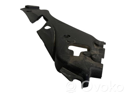 Priekšējā luktura dekoratīvā apdare