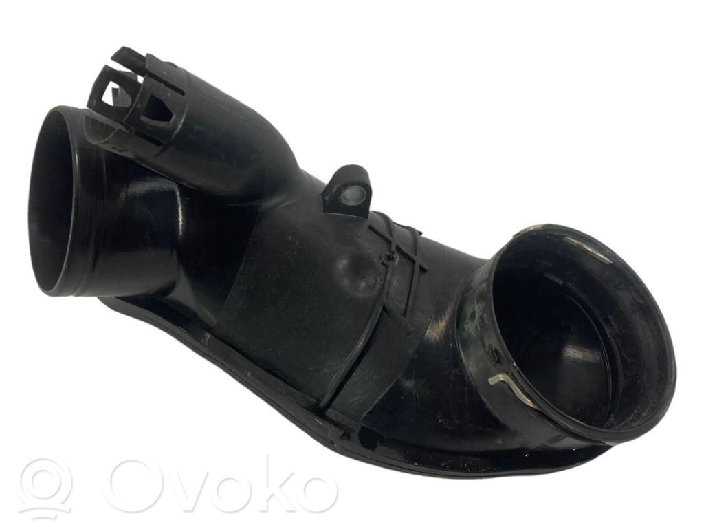 Gaisa caurule uz turbīnu