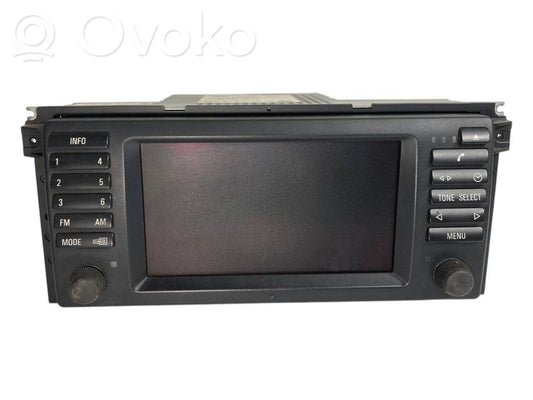 Radio / CD/DVD atskaņotājs / navigācija