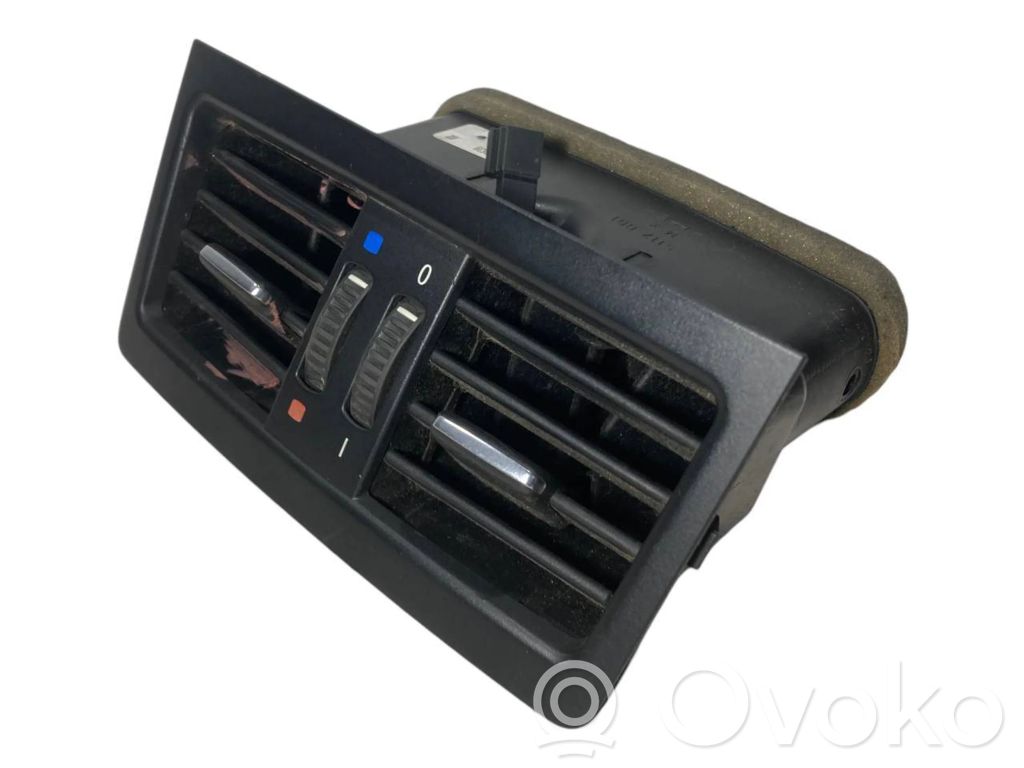 Aizmugurējā gaisa - ventilācijas reste