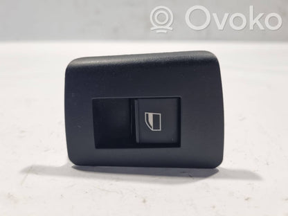 Elektrisko logu slēdzis