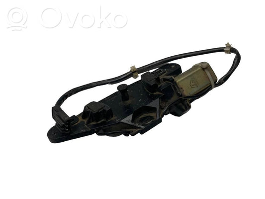 Съемник задней крышки