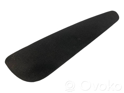 Cita veida salona detaļa