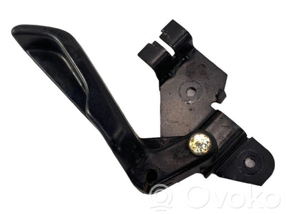 Engine hood release handle