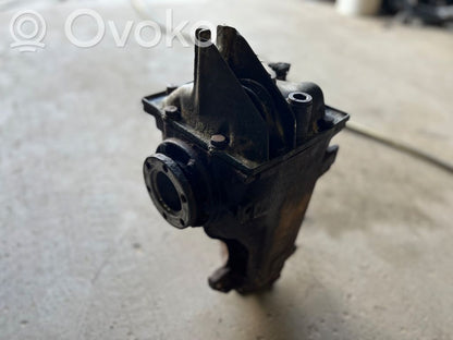 Aizmugurējais reduktors