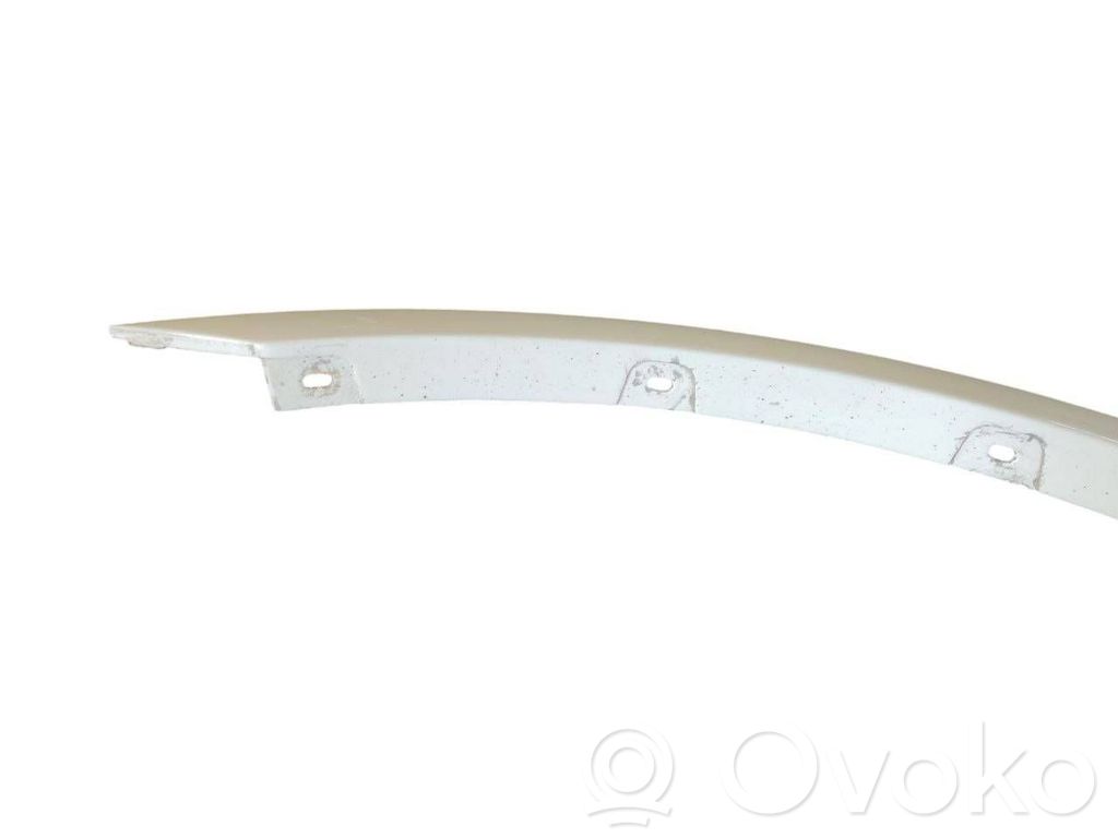 Front arch trim