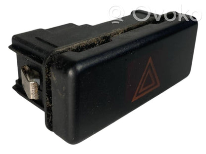 Avārijas lukturu slēdzis