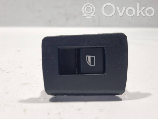 Power window switch