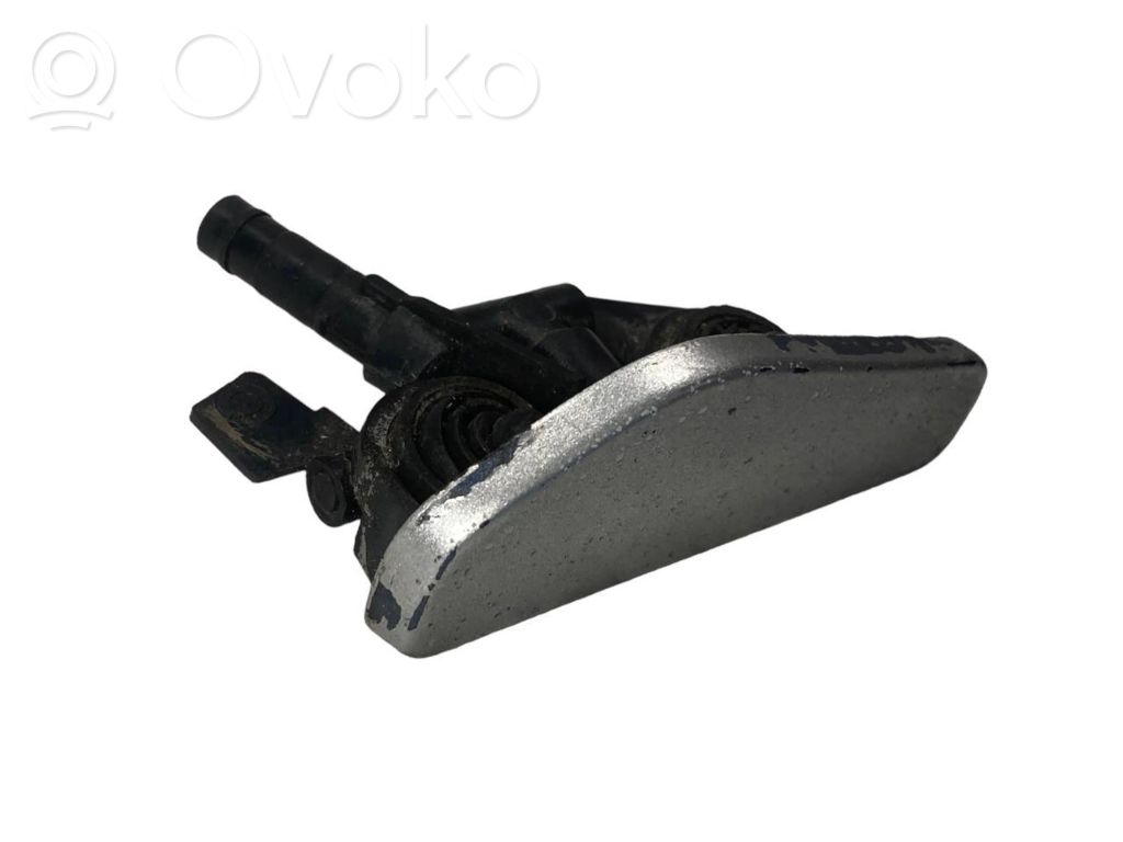 Lukturu mazgātāja sprausla (-as)