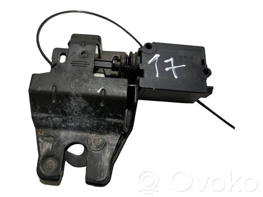 Замок задней крышки