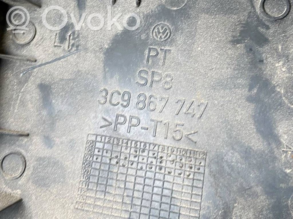 Bagāžnieka dekoratīvā apdare