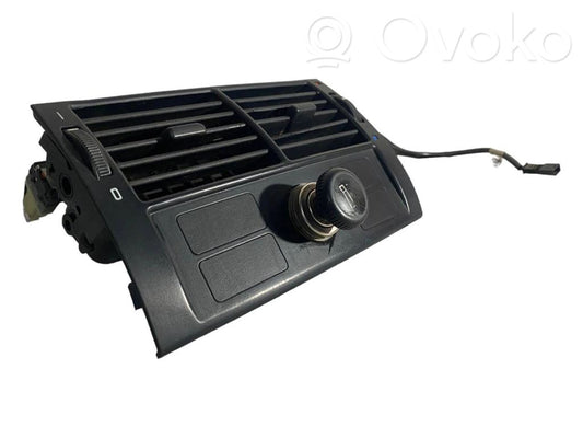 Centrālais gaisa ventilācijas režģis