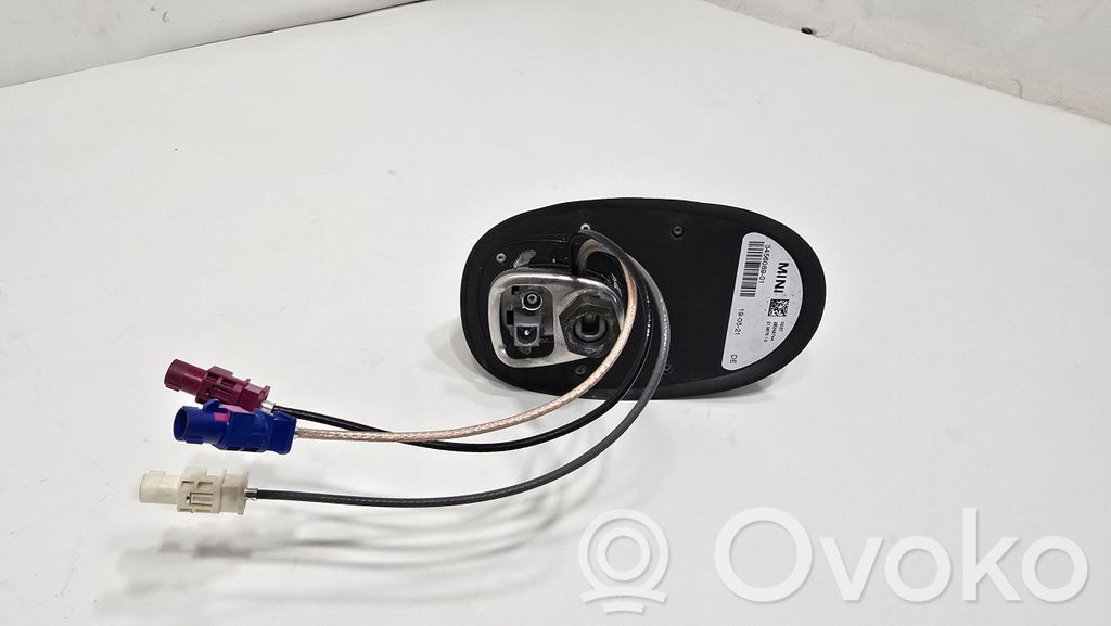 Antenna (GPS antenna)