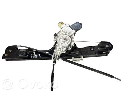 Priekšpusē elektriskā loga pacelšanas mehānisma komplekts