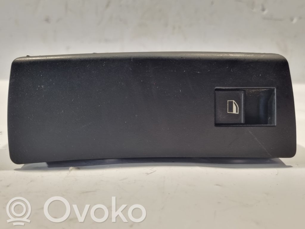 Elektrisko logu slēdzis