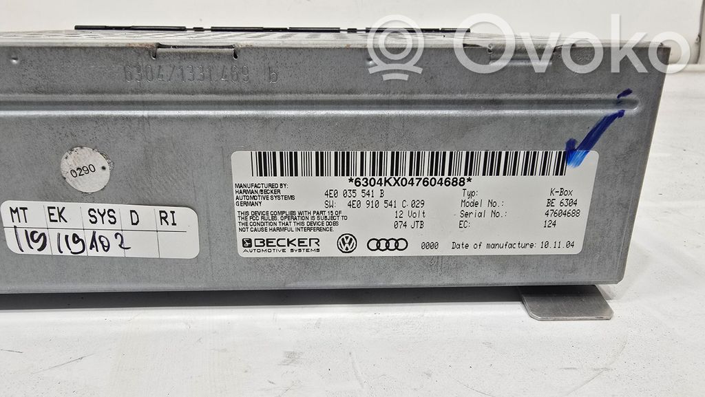 Radio / CD/DVD atskaņotājs / navigācija