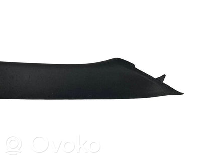 (A) statņa dekoratīvā apdare