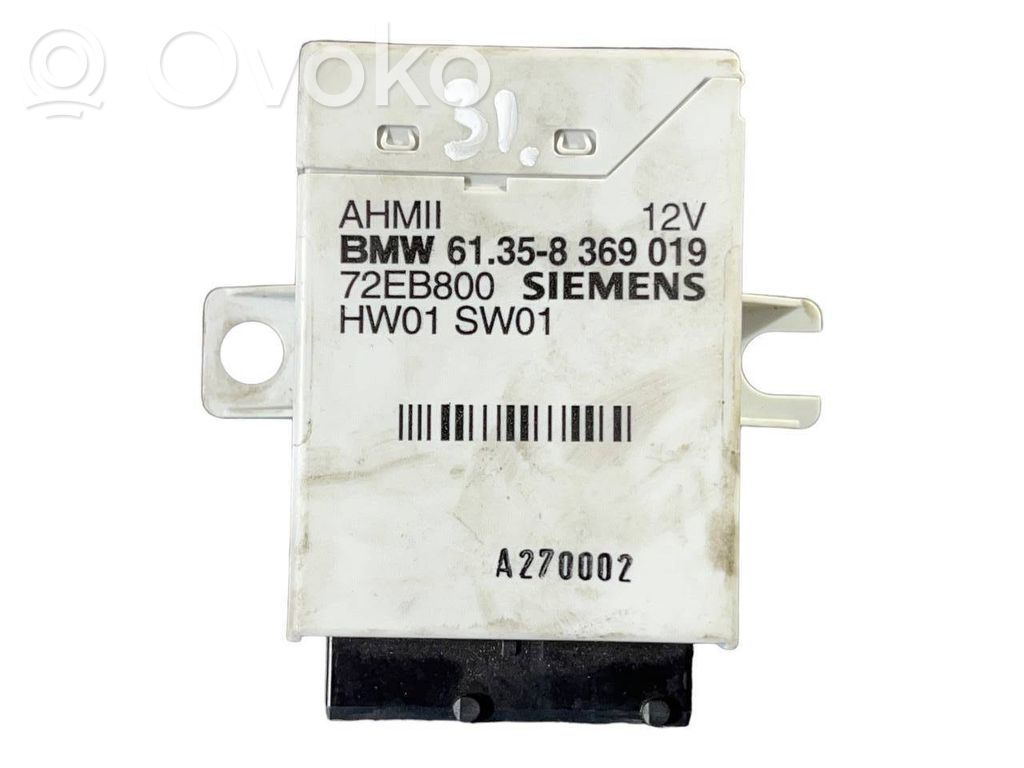 Piekabes āķa vadības bloks